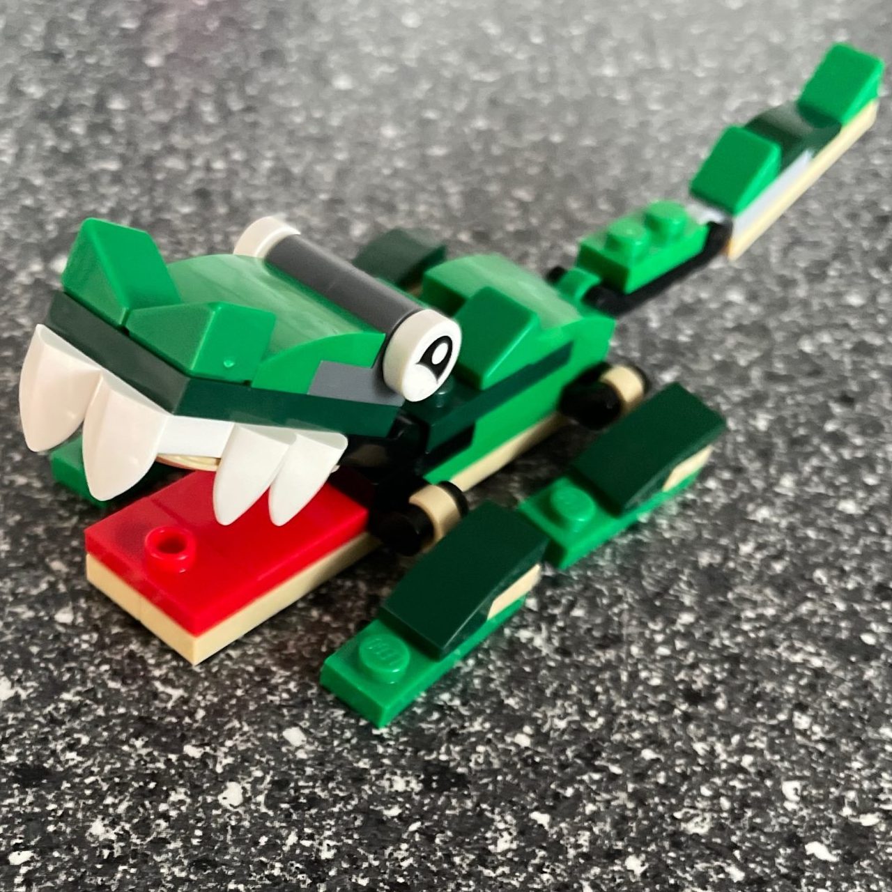 Grünes Krokodil